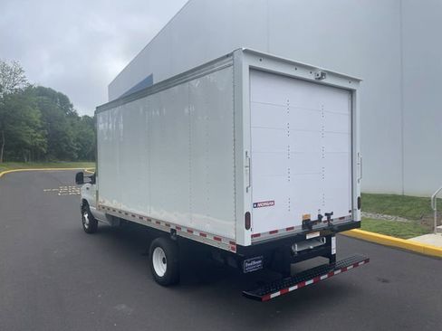 New 2025 Ford E-450 and Econoline 450 Super Duty w/ Driver's Safety Package image 9