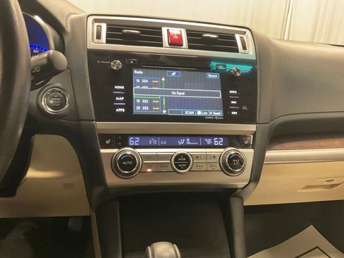 Used 2015 Subaru Outback 2.5i Limited AWD/4WD image 21