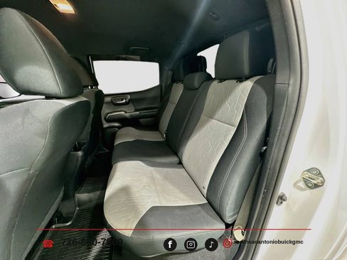 Used 2021 Toyota Tacoma TRD Off-Road w/ Technology Package AWD/4WD image 23