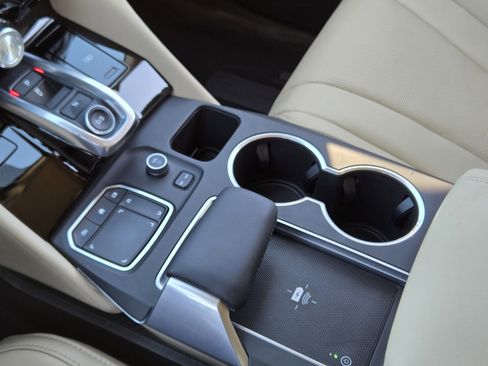 Certified 2023 Acura MDX FWD w/ Technology Package image 20