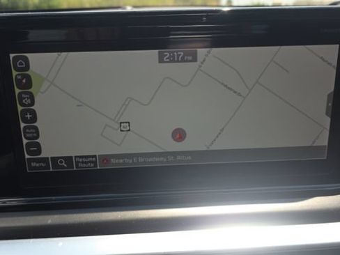 Used 2023 Kia K5 GT FWD image 22
