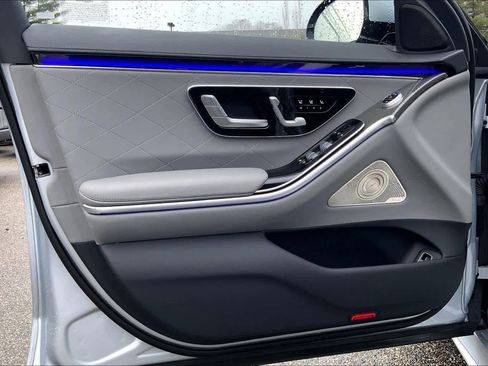 Certified 2022 Mercedes-Benz S 580 4MATIC Sedan image 21