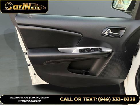 Used 2018 Dodge Journey SE w/ Popular Equipment Group image 19