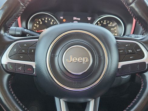 Used 2020 Jeep Compass Trailhawk w/ Trailer Tow Group AWD/4WD image 19