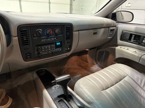 Used 1996 Chevrolet Caprice SS image 31