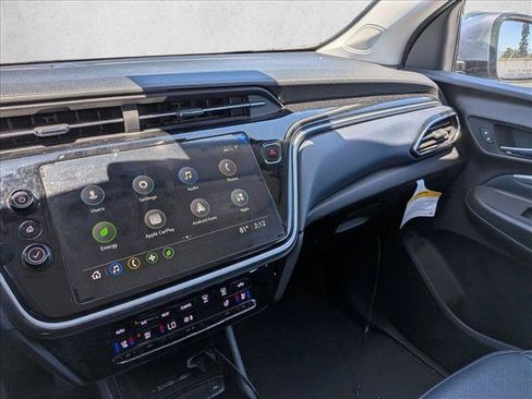 Used 2023 Chevrolet Bolt EUV Premier FWD image 12