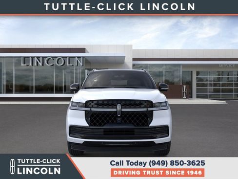 New 2026 Lincoln Navigator Black Label AWD/4WD image 6