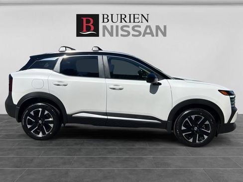 New 2026 Nissan Kicks SV AWD/4WD image 6