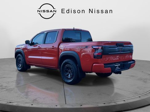 Used 2025 Nissan Frontier Pro-X w/ Pro Premium Package image 6