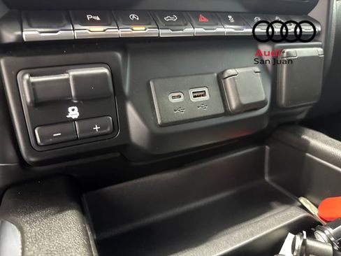 Used 2020 Chevrolet Silverado 1500 LT Trail Boss w/ Midnight Edition image 33