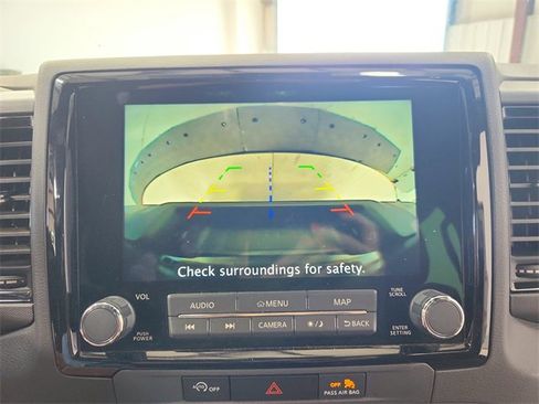 Used 2024 Nissan Frontier Pro-X image 30