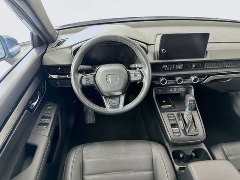 Used 2024 Honda CR-V Sport Touring image 4