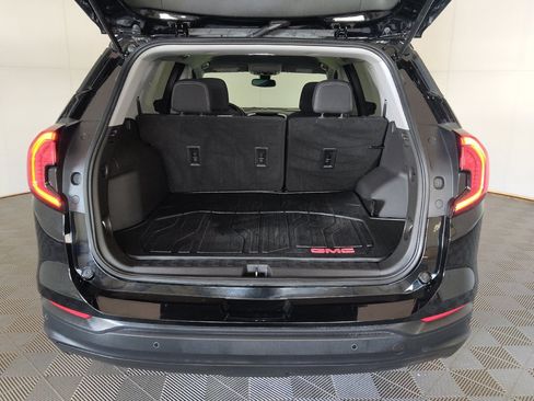 Used 2022 GMC Terrain SLE w/ LPO, Floor Liner Package AWD/4WD image 29