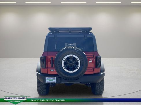 Certified 2021 Ford Bronco Big Bend w/ Sasquatch Package AWD/4WD image 4
