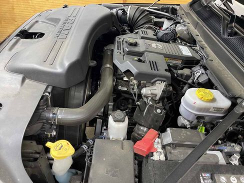 Used 2020 RAM 2500 Limited image 37