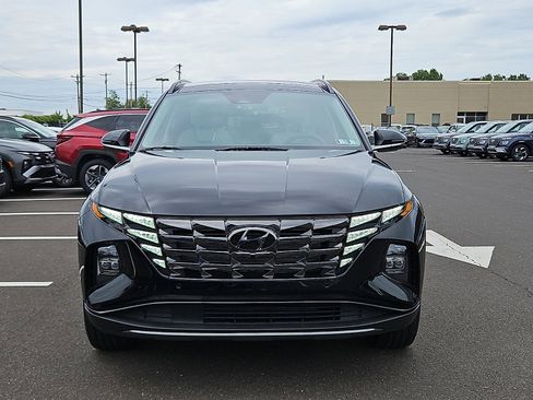 Certified 2023 Hyundai Tucson Limited AWD/4WD image 2