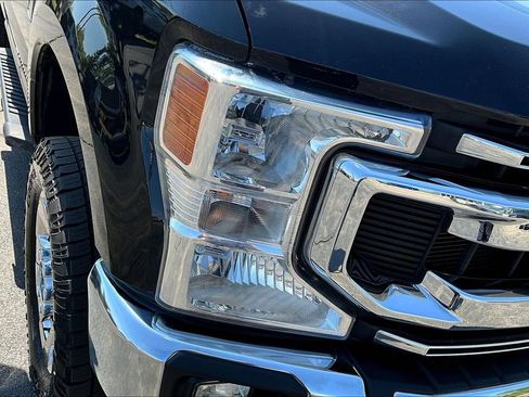 Used 2022 Ford F350 XLT w/ XLT Value Package AWD/4WD image 33