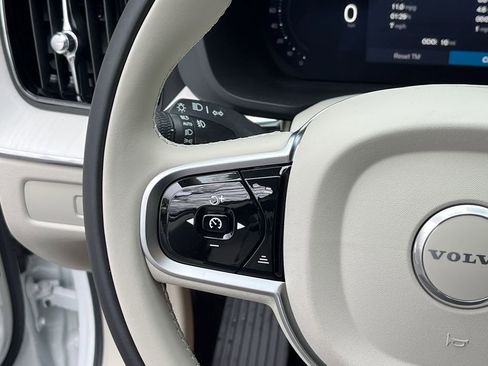 New 2026 Volvo XC60 B5 Ultra w/ Protection Package Premier image 12
