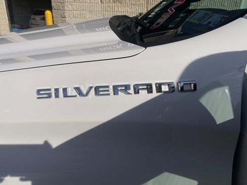 Used 2022 Chevrolet Silverado 1500 LT image 70