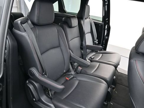 Used 2025 Honda Odyssey Sport-L image 34