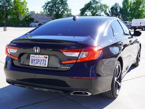 Used 2021 Honda Accord Sport image 10