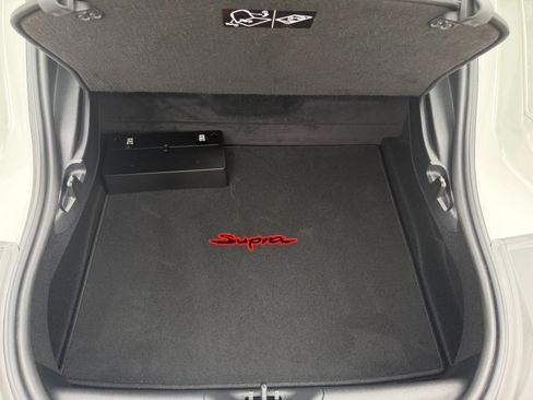 Used 2024 Toyota Supra RWD image 30
