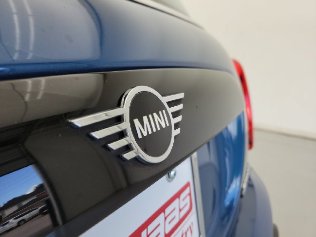 Used 2024 MINI Cooper S FWD image 8