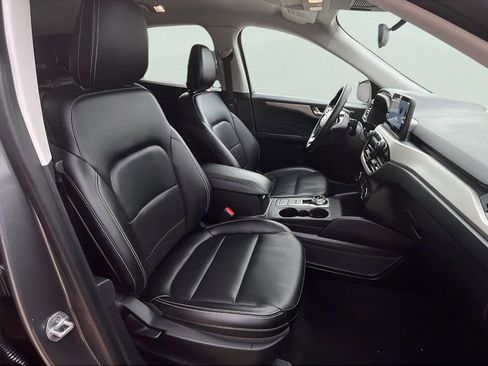 Used 2022 Ford Escape SEL w/ Technology Package image 20