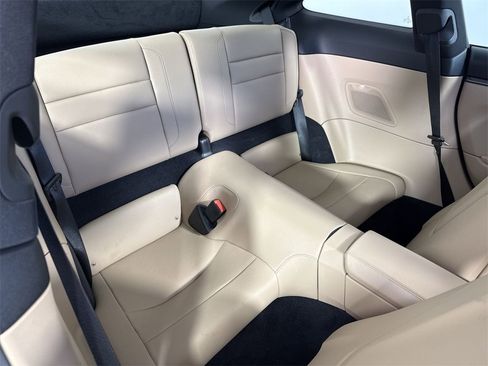 Certified 2023 Porsche 911 Carrera image 23