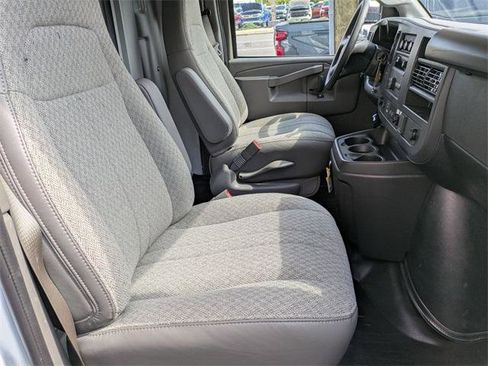 New 2025 Chevrolet Express 3500 w/ Power Convenience Package image 24