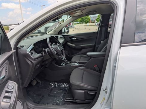 Used 2024 Buick Encore GX Preferred FWD image 10