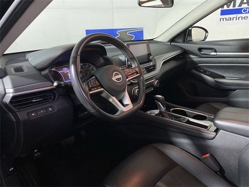 Used 2024 Nissan Altima 2.5 SR image 15