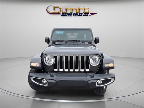 Used 2021 Jeep Wrangler Unlimited Sahara w/ Uconnect 4C Nav & Sound Group image 5
