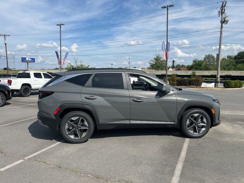 New 2026 Hyundai Tucson SEL FWD image 8