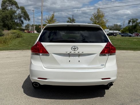 Used 2011 Toyota Venza AWD w/ Comfort Pkg image 5