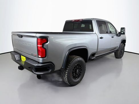 New 2026 Chevrolet Silverado 2500 ZR2 AWD/4WD image 5