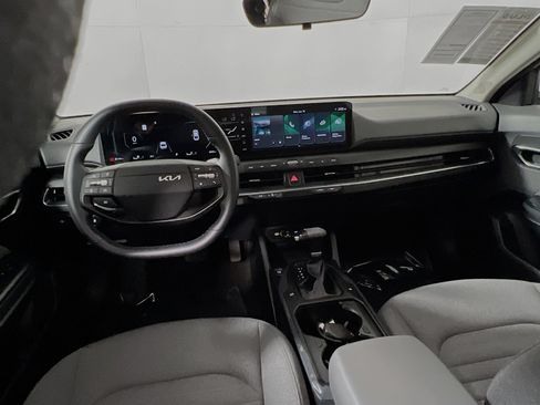 Used 2025 Kia K4 EX FWD image 30