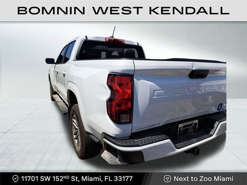 Used 2024 Chevrolet Colorado LT w/ LT Convenience Package image 4
