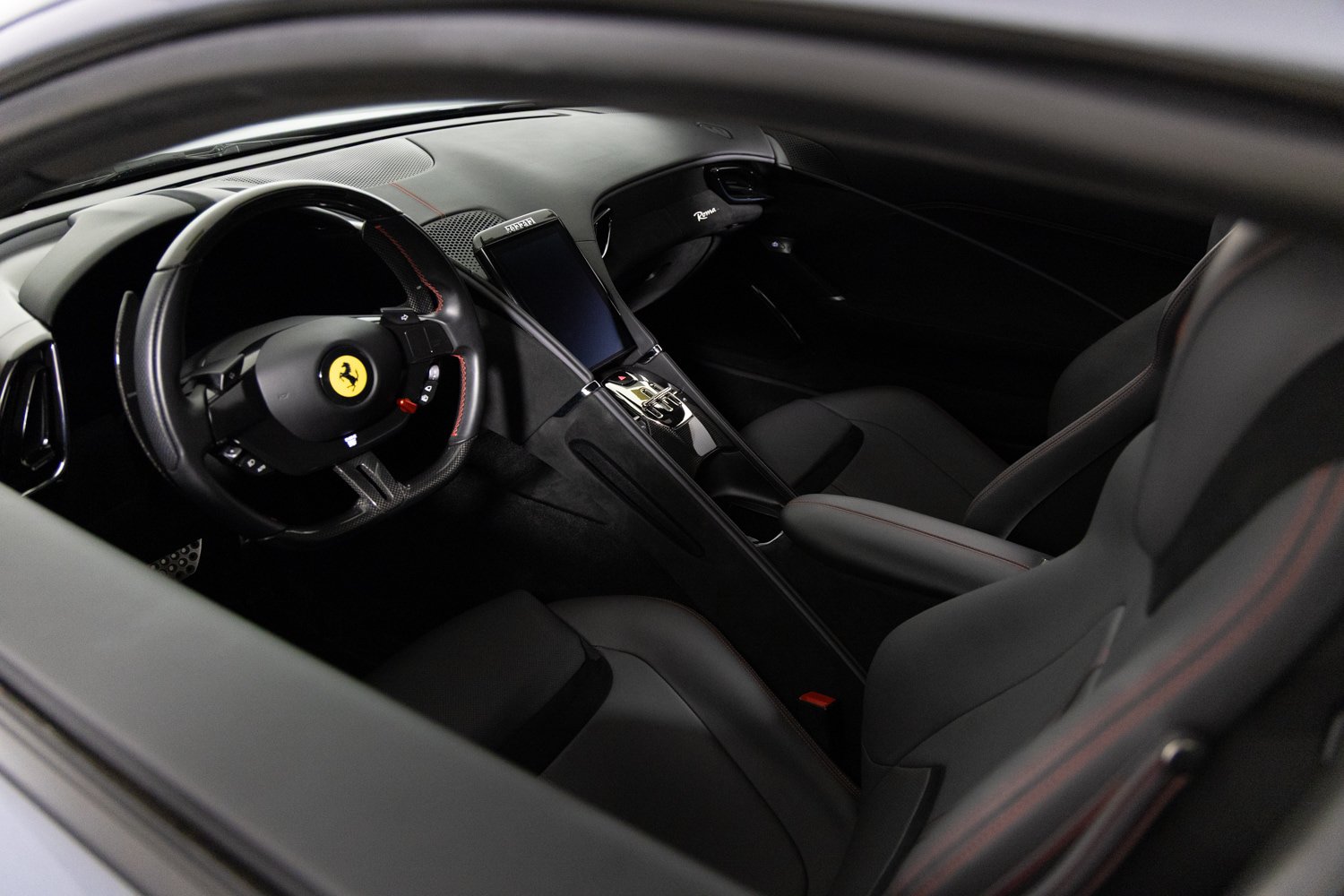 Used 2022 Ferrari Roma RWD image 52