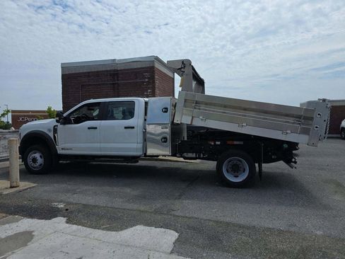 Used 2024 Ford F550 4x4 Crew Cab Super Duty image 2