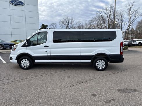 Used 2023 Ford Transit 350 XLT image 4