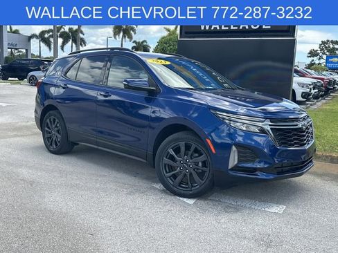 Used 2023 Chevrolet Equinox RS w/ RS Leather Package FWD image 2
