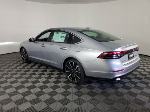 New 2025 Honda Accord Touring image 6
