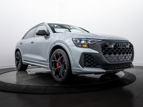 New 2026 Audi RS Q8 performance image 1