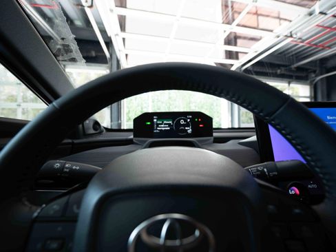 New 2026 Toyota C-HR AWD/4WD image 15