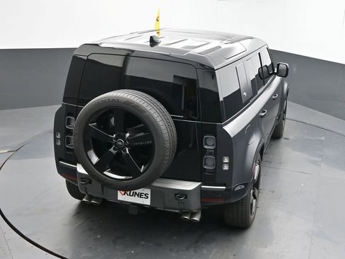Used 2024 Land Rover Defender 110 Carpathian Edition image 36