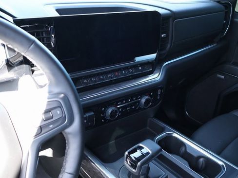 Certified 2025 Chevrolet Silverado 1500 LTZ w/ Z71 Off-Road Package image 18