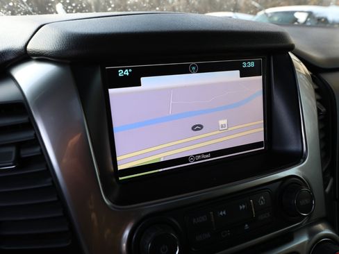 Used 2019 Chevrolet Tahoe LT image 25