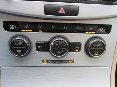 Used 2016 Volkswagen CC R-Line image 12