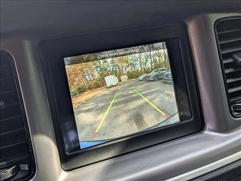 Used 2022 Dodge Charger SXT w/ Blacktop Package image 20